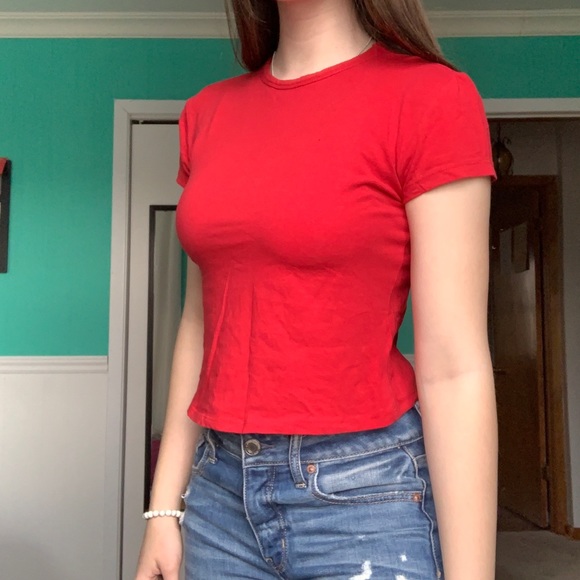 red tee - Picture 3 of 3
